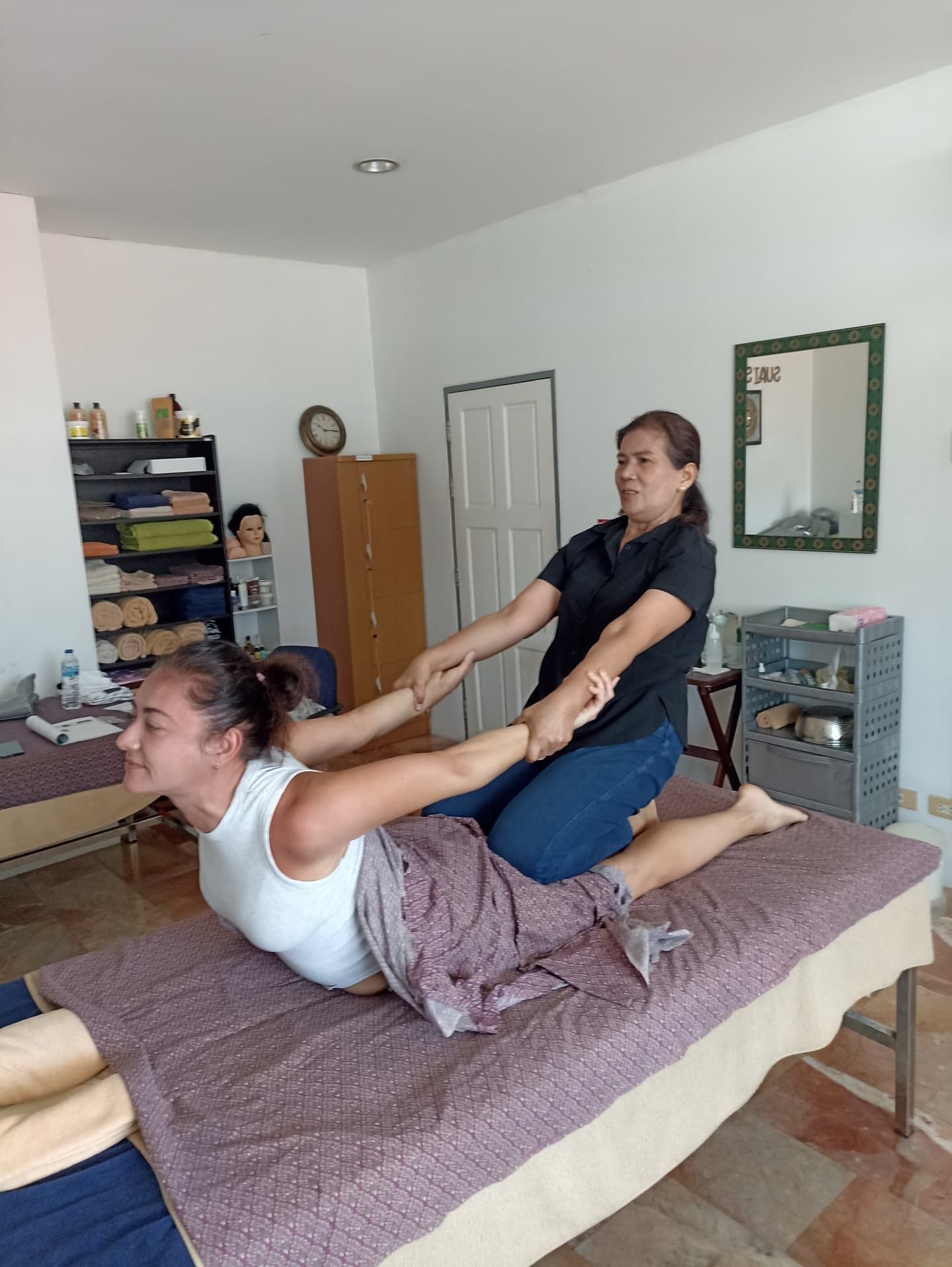 shoulder massage